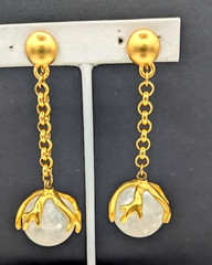 Vintage Ball & Chain Dangle Earrings Gold Tone Frosted Glass Clip On