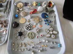 9# Vintage-Now 203pc Costume Jewelry Necklace Earrings Pins Bracelets Lot (Bb14