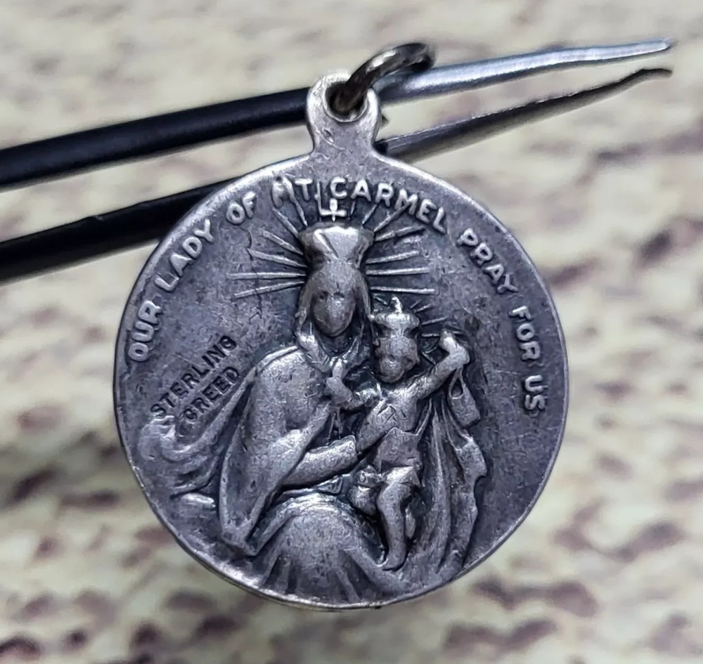Our Lady of Mt Carmel Old Sterling Silver Antique 0.9 Inch Round Pendant
