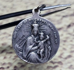 Our Lady of Mt Carmel Old Sterling Silver Antique 0.9 Inch Round Pendant