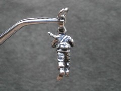 WWII US Soldier Marine with Rifle Vintage Crest Craft Silvertone Charm 3.1g