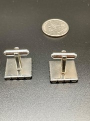 Vintage Seahorse Black Glass Intaglio Cufflinks Silver Tone Scalloped Bezel MCM