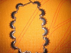 VINTAGE RENOIR COPPER NECKLACE W/ BLACK ENAMEL CRESCENT MOON LINKS