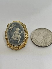 Vintage INCOLAY Oval Blue & White Cameo of Cupid & Psyche Pin Brooch