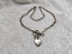 Silver Tone Chain Necklace Heart Toggle Clasp 16in