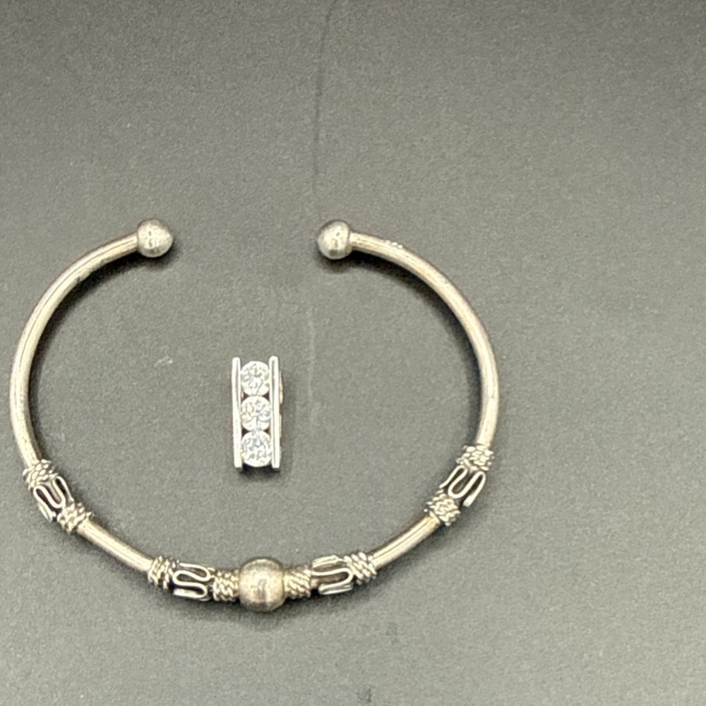 Vintage 925 Sterling Silver Cuff Bracelet Open and Slide Pendant