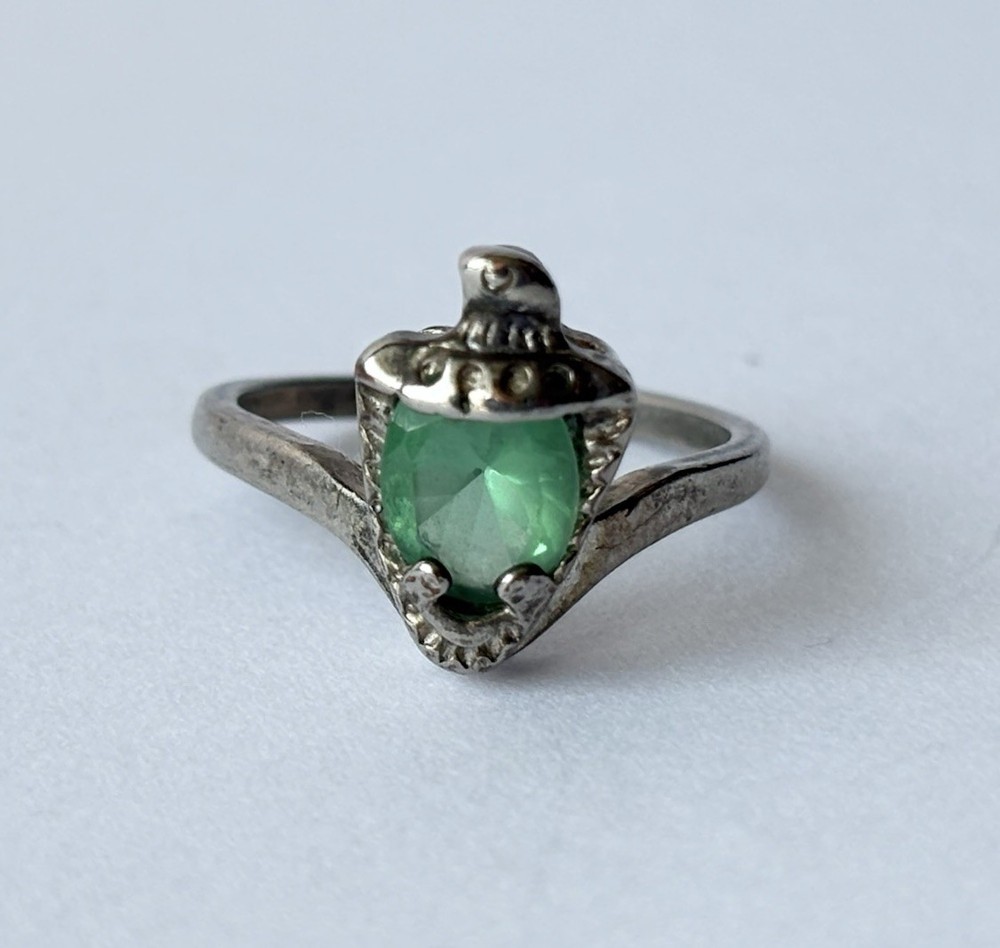 Vintage Sterling Silver 925 Emerald Bird Eagle Band Unique Ring Size 5.75