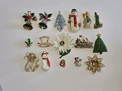 16pc Christmas Brooch Pins Snowman Angel Bell Trees Top Hat Rhinestones Holiday