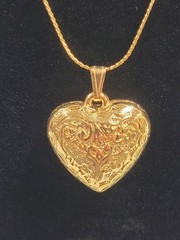 Ornate Heart Pendant 22″ Goldtone Necklace Wheat Style Chain Costume Fashion