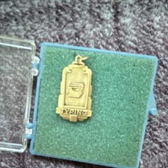 Vintage Gold Tone Typewriter Dangle Charm Pendant, Rectangle Occupation Theme