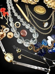 39pc Wearable & Repair Job Lot Antique Victorian Coral Glass Gold Filled Jewelry