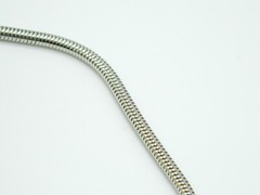 Pcraft Chain Link Silver Tone Coil Necklace Vintage 1960s 18.5″ Length
