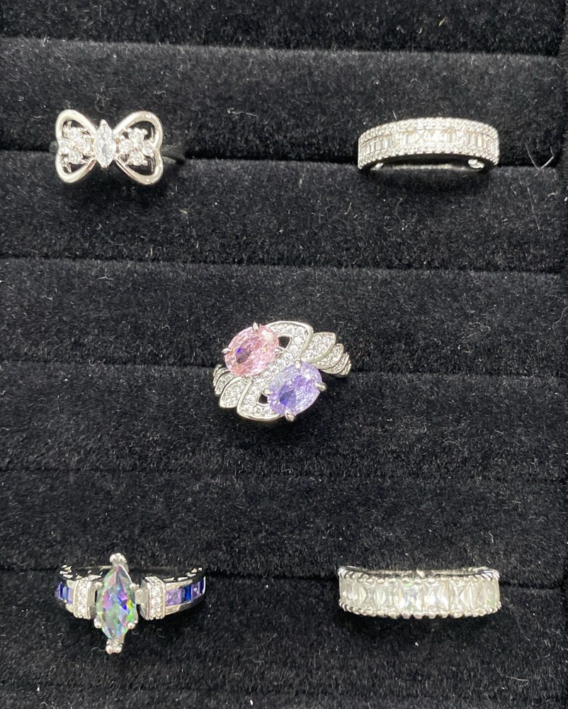 ✨Lot Of 5 Vintage To Now Beautiful Gemstone Estate Rings, All Size 6✨