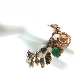 Vintage Gold Tone FOB Charm Bracelet Green Stones Shell Floral Ornate Design
