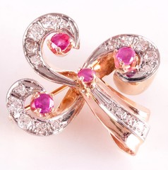 Vintage 1940’s 13k Rose Gold Palladium Ruby Diamond Brooch 1.91ctw 8.52g
