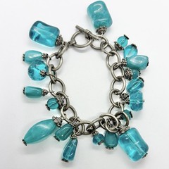 Vtg Bold Teal Resin Chunky Bead Charm Chain Cha Cha Statement Bracelet 7.5 Inch