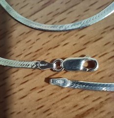 Vintage 925 Italy Sterling Silver 2.5 mm Herringbone Link Necklace 22 in