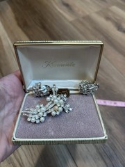 Vintage Penning Clip On Earrings & Brooch Pin Set Pearl Rhinestone Silver Tone