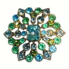 VTG Liz Claiborne Green Rhinestone Brooch Pin 2” Gold Tone Flower