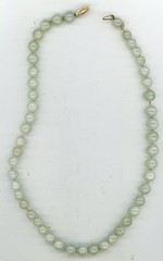 Vintage Natural Burma Jade 10mm Bead 18″ Necklace 14K Yellow Gold Clasp