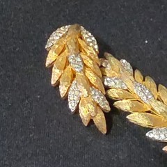 Leaf Brooch Pin & Clip-On Earrings Jewelry Set, Gold Tone Marquise Rhinestones