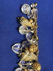STUNNING VTG ROXSANN CLEAR LUCITE, AB & GOLD TONE TEXTURED BEADS 7.25″ BRACELET