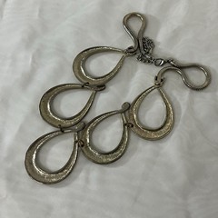 Vintage Teardrop Bib Statement Necklace Hammered Silver-Tone Metal