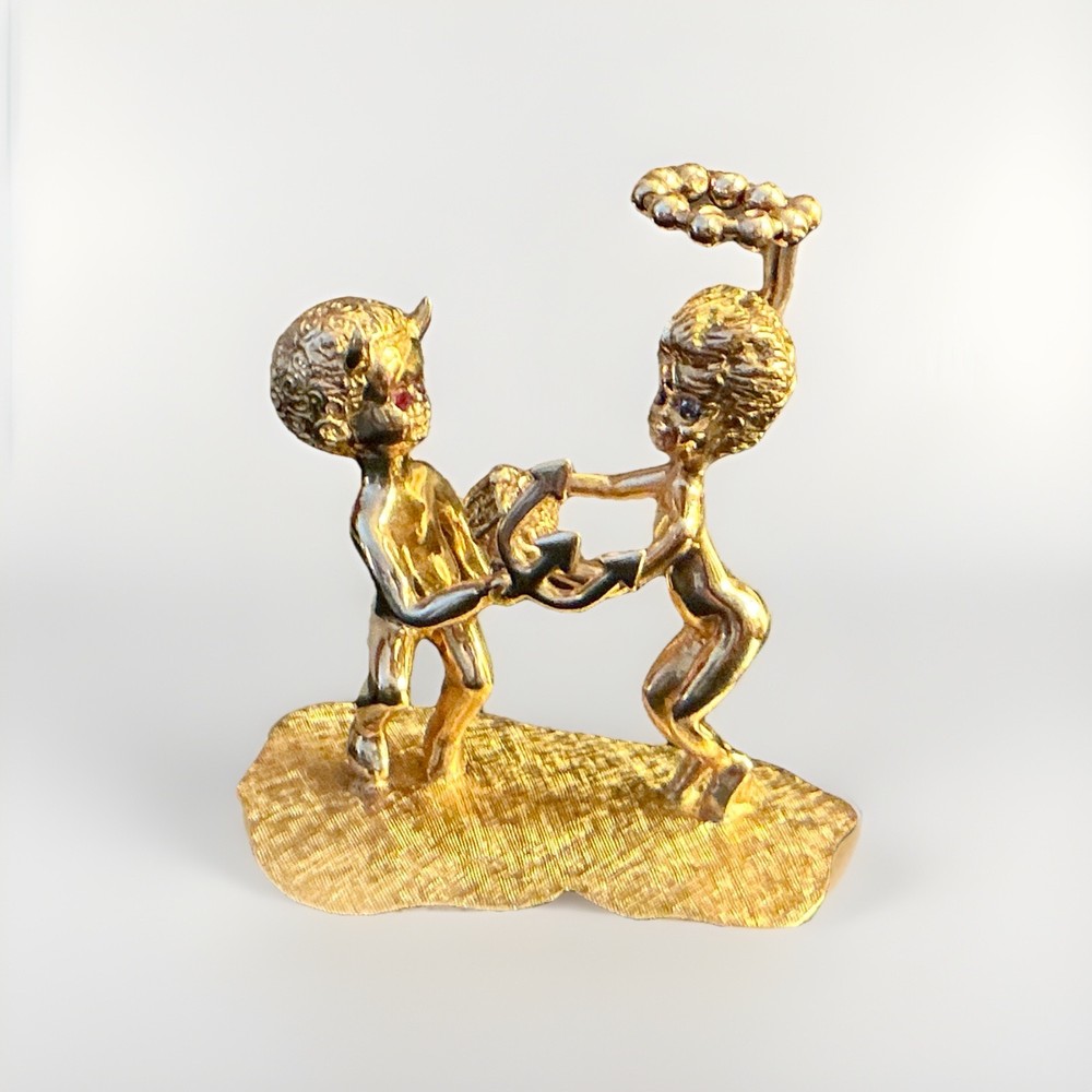 Solid 14k Gold William Ruser “The Two Angels” Brooch Fur Clip 30g Ruby Sapphire