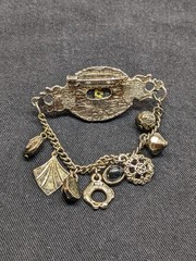 Vtg Victorian Revival Dangle Charm Brooch Black Cabochon Bronze Tone Emo Gothic