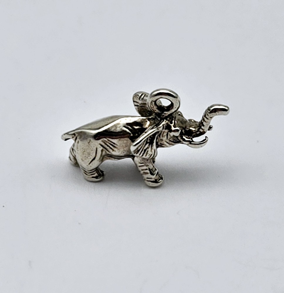 Vintage Sterling Silver Bull Elephant Tusks Africa Safari Charm Pendant – 2.5g
