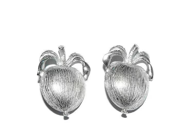 Sarah Coventry Clip On Earrings Apple