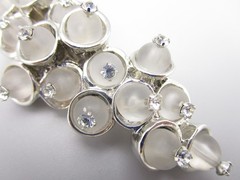 UNUSUAL GEMCRAFT CRAFT SILVERTONE GLASS ART DECO “BUBBLE” BROOCH PIN