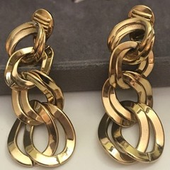 Vintage Monet Clip On Earrings Goldtone Dangle Drap link Costume Jewlery