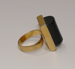 Lanvin Paris Gold Tone and Black Geometric Adjustable Cocktail Ring Size 8 RARE