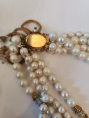 Unsigned Miriam Haskell Vintage 4 Strand Faux Pearl Necklace Gold Mesh Bow Flaws