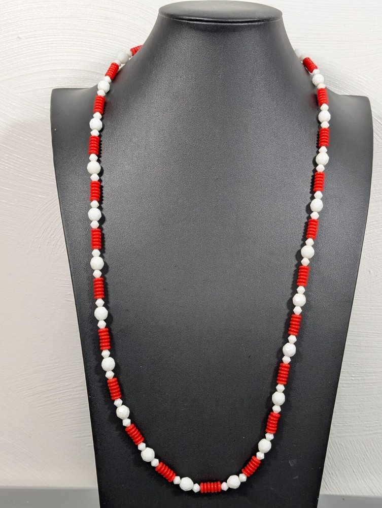Vintage Red White Glass Stacked Disc Bead Necklace Nautical MCM Mod 32 in