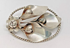 Signed Hobe Sterling Silver 1940’s Floral Cala Lily Brooch Pin