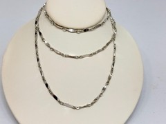 Vintage Necklace Silver Tone Dimpled Link Necklace Long 40 in chain Boho 1970s