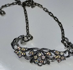 VTG Aurora Borealis Rhinestone Collar Necklace Silver Tone Floral Leaves Wedding