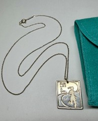Tiffany 2009 Women Nike Marathon San Francisco Charm Pendant Silver 16”Necklace