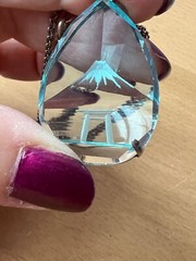 VINTAGE JAPAN MOUNT FUJI AQUAMARINE COLOR ETCHED CRYSTAL GLASS STERLING NECKLACE