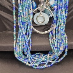 Lot 4 Necklaces Silver Tone Blues Beachy Glass Shells Beautiful Stackable 17-21″