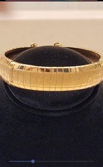 Monet gold tone bracelet with safety chain w/shiny and matte finish