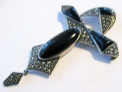BIG STERLING 3 1/8 INCHES ART DECO BROOCH, SIGNED, MARCASITES & ONYX