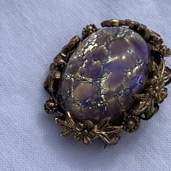 BLUE PURPLE IRRDESCENT SAPHIRET COLOR CABOCHON FOILED ART GLASS METAL PINCHBECK