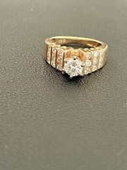 14k Yellow Gold Ring 1/2CT Center Stone with 0.60CTW Side Diamonds (B21)