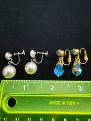 2 Pair of 1950’s Dangle Earring Sets – Unbranded
