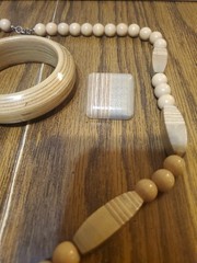 Vtg Jewelry – Wood Natural Light Green Color Boho Beads Necklace Earrings Bangle