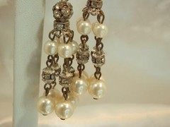 Really FAB Chandelier Channel Set Rhinestone Earrings Vintage 60s 195F0