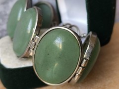 RARE Elegant Nephritis stone Vintage Jewelry Bracelet